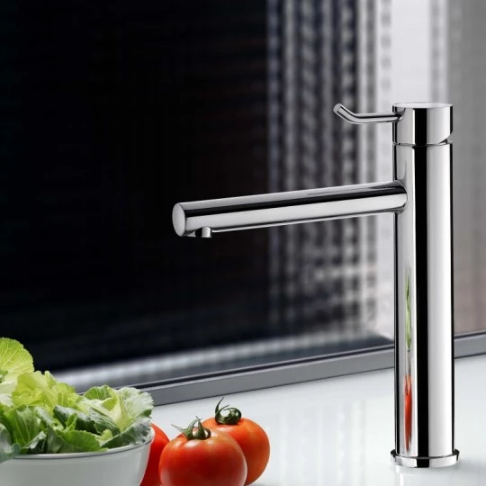6768 Simple Faucet & ฝักบัว